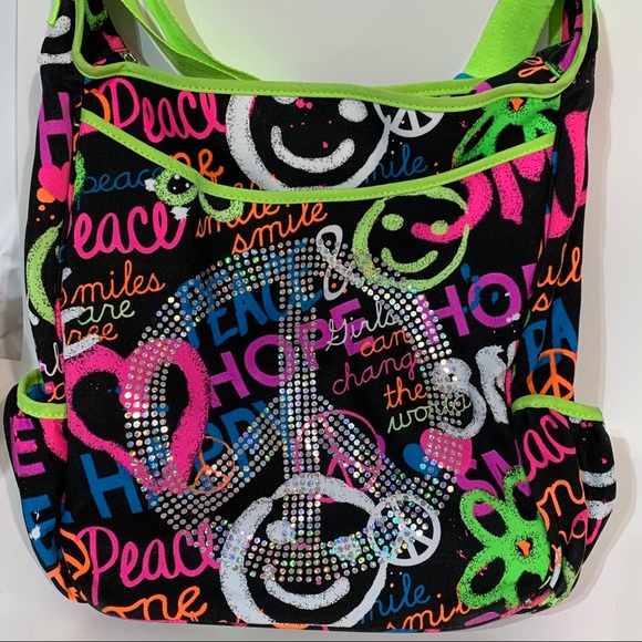 Graffiti tote Justice w/adjustable strap - Picture 2 of 8
